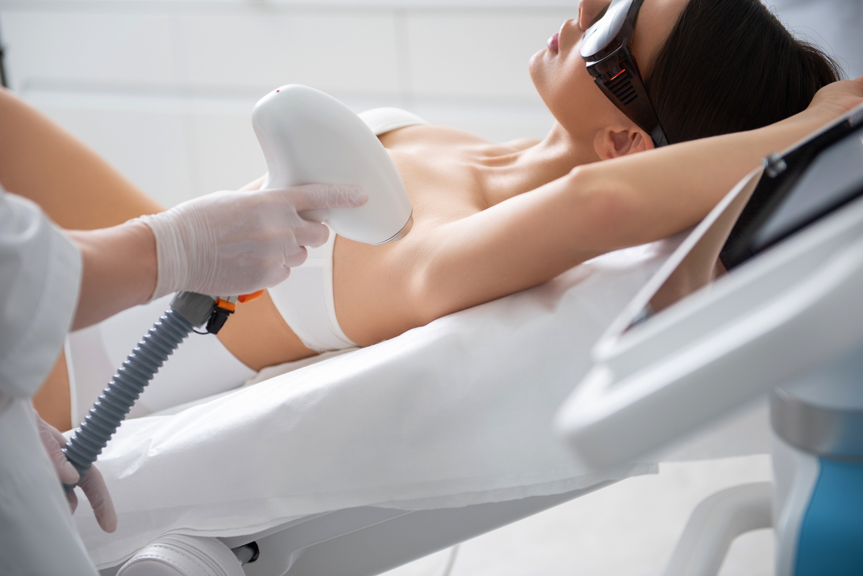 לייזר בבית השחי